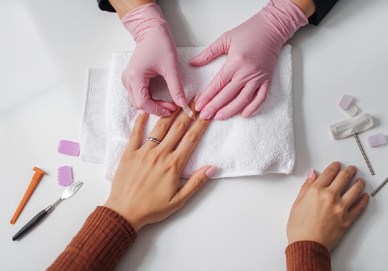 Kombinierte Maniküre